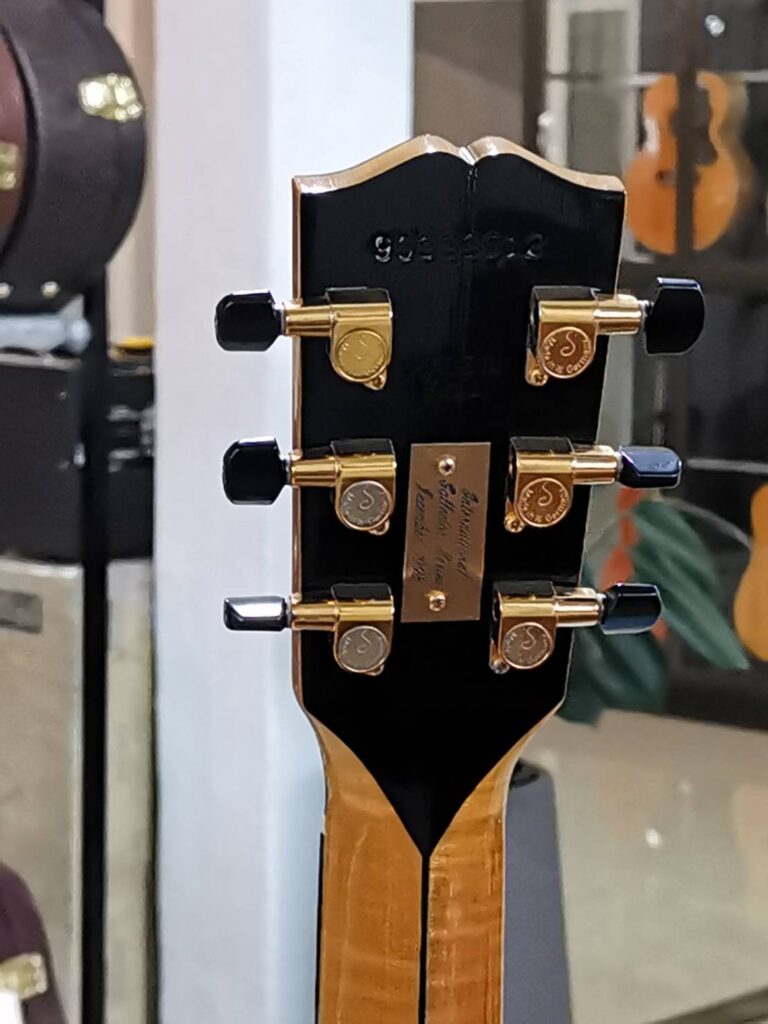 Gibson J 60 Special edition – Guitar Collector by DSK